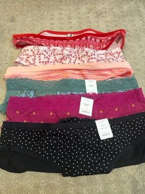 Auden and Victoria Secret Women's 6-Pack Mixed Color Bikini Briefs